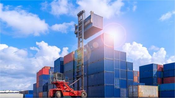 Global logistics network connecting China and the United States